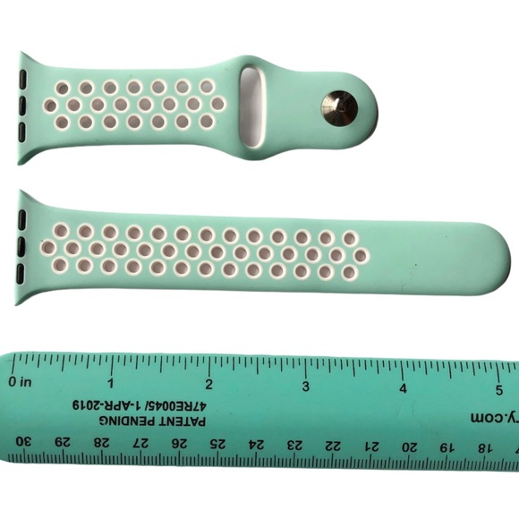 5/$20 NEW SEA FOAM Silicone Sport Band Apple Watch 38/40/41mm M/L Holes - Picture 2 of 7